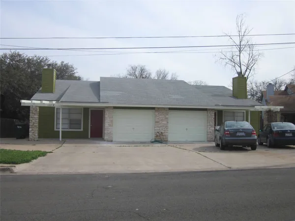 $1,395 | 102 Verna Spur, Unit B, Georgetown, TX 78628