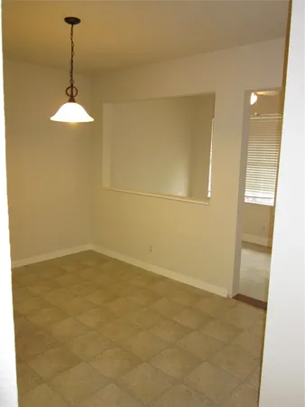 $1,395 | 102 Verna Spur, Unit B, Georgetown, TX 78628