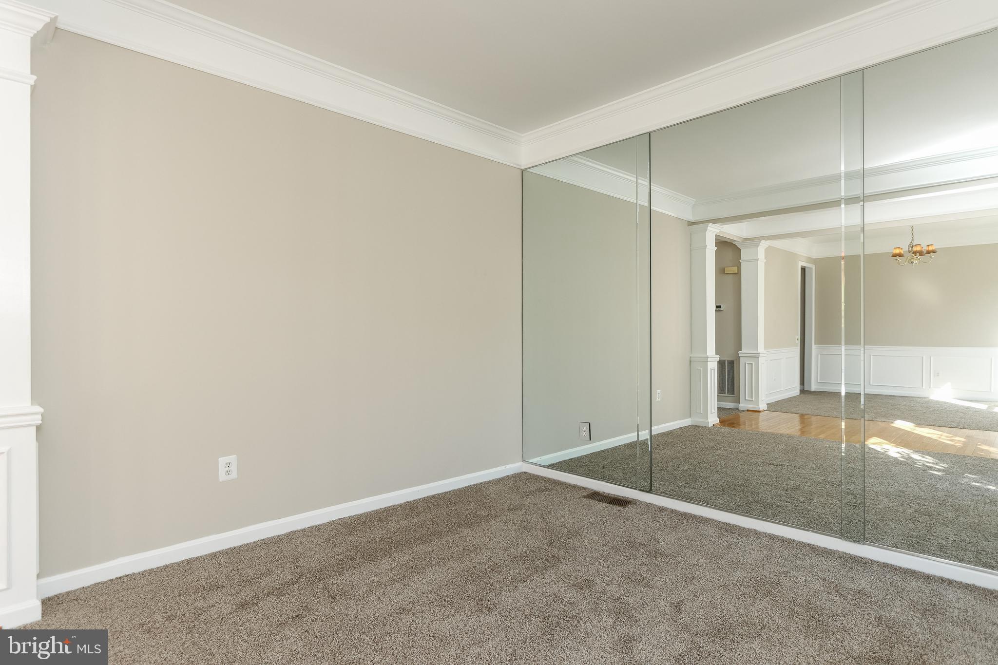 11244 Country Club Road New Market, MD 21774 - Photo 17 of 45 Living Room