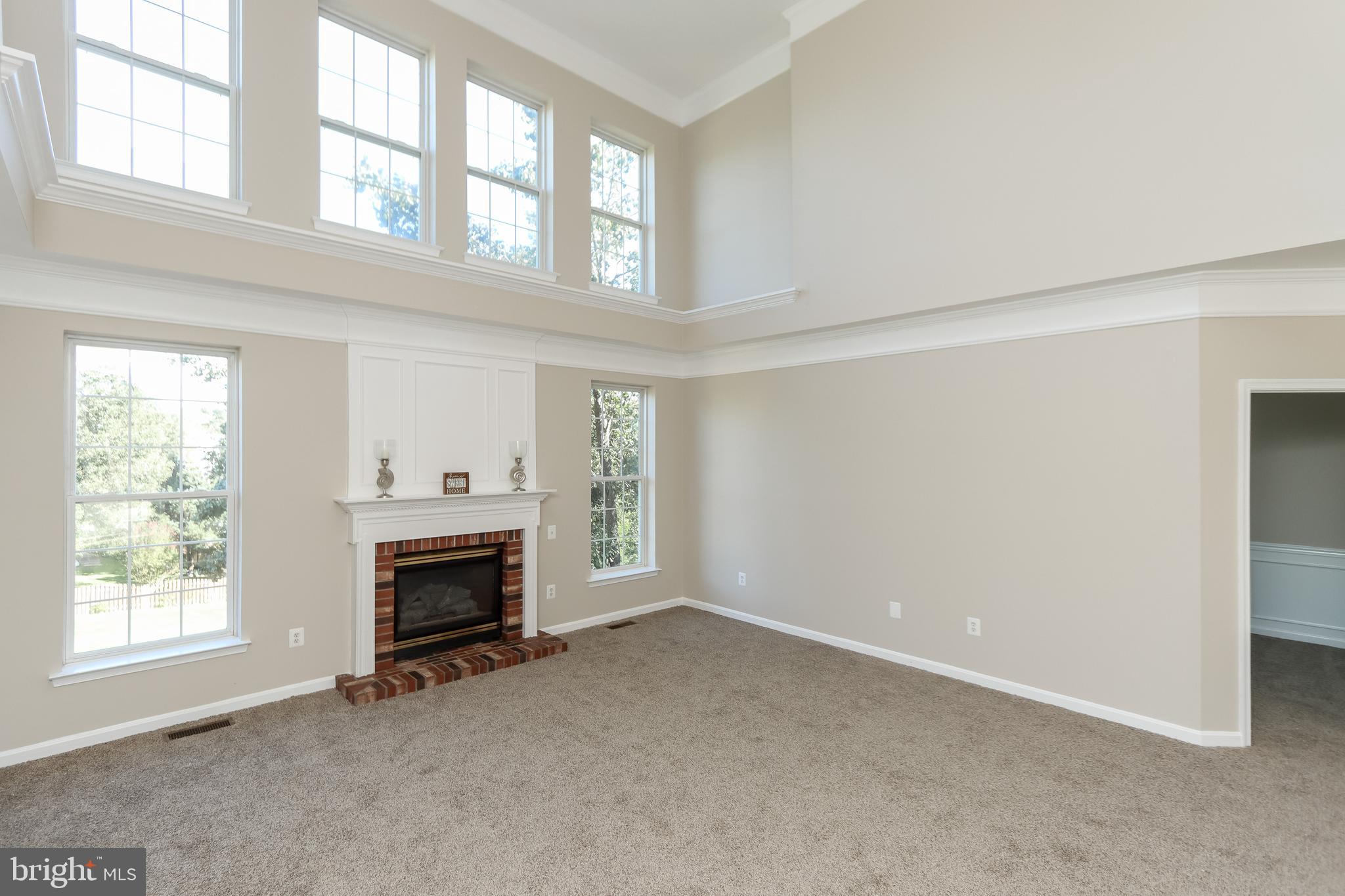 11244 Country Club Road New Market, MD 21774 - Photo 4 of 45 Two Story Family Room