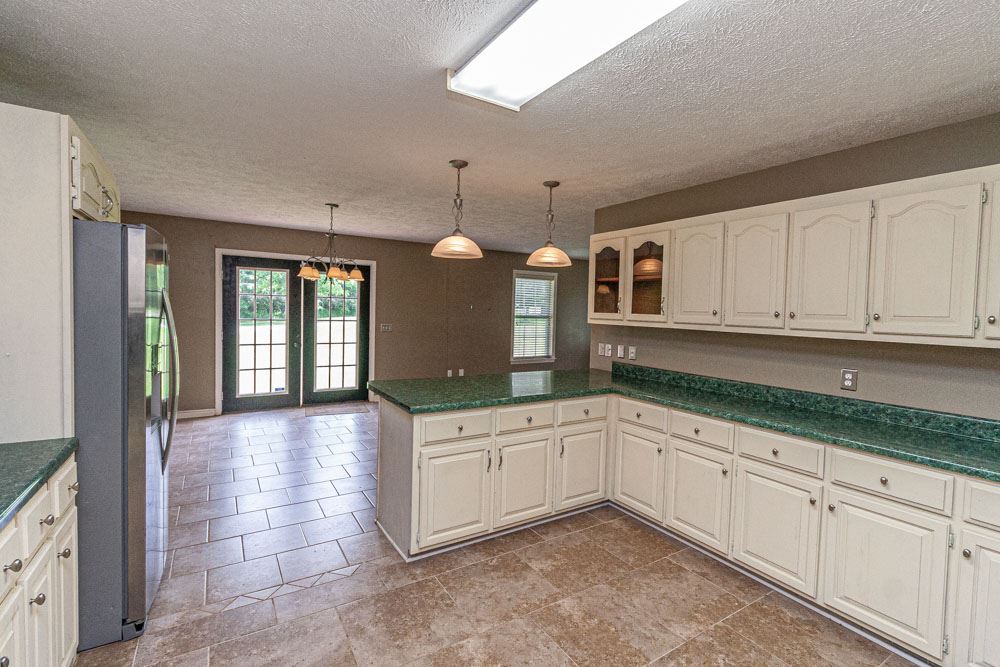 4286 Bethesda-Purdy Road Selmer, TN 38375 - Photo 7 of 21 Gallery Image 7