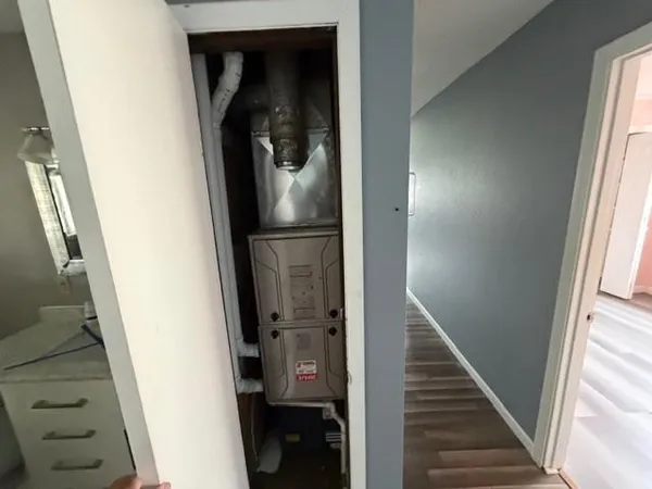 $74,900 | 518 West 4th Street, Eureka, KS 67045