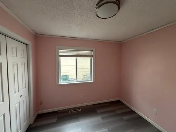 $74,900 | 518 West 4th Street, Eureka, KS 67045