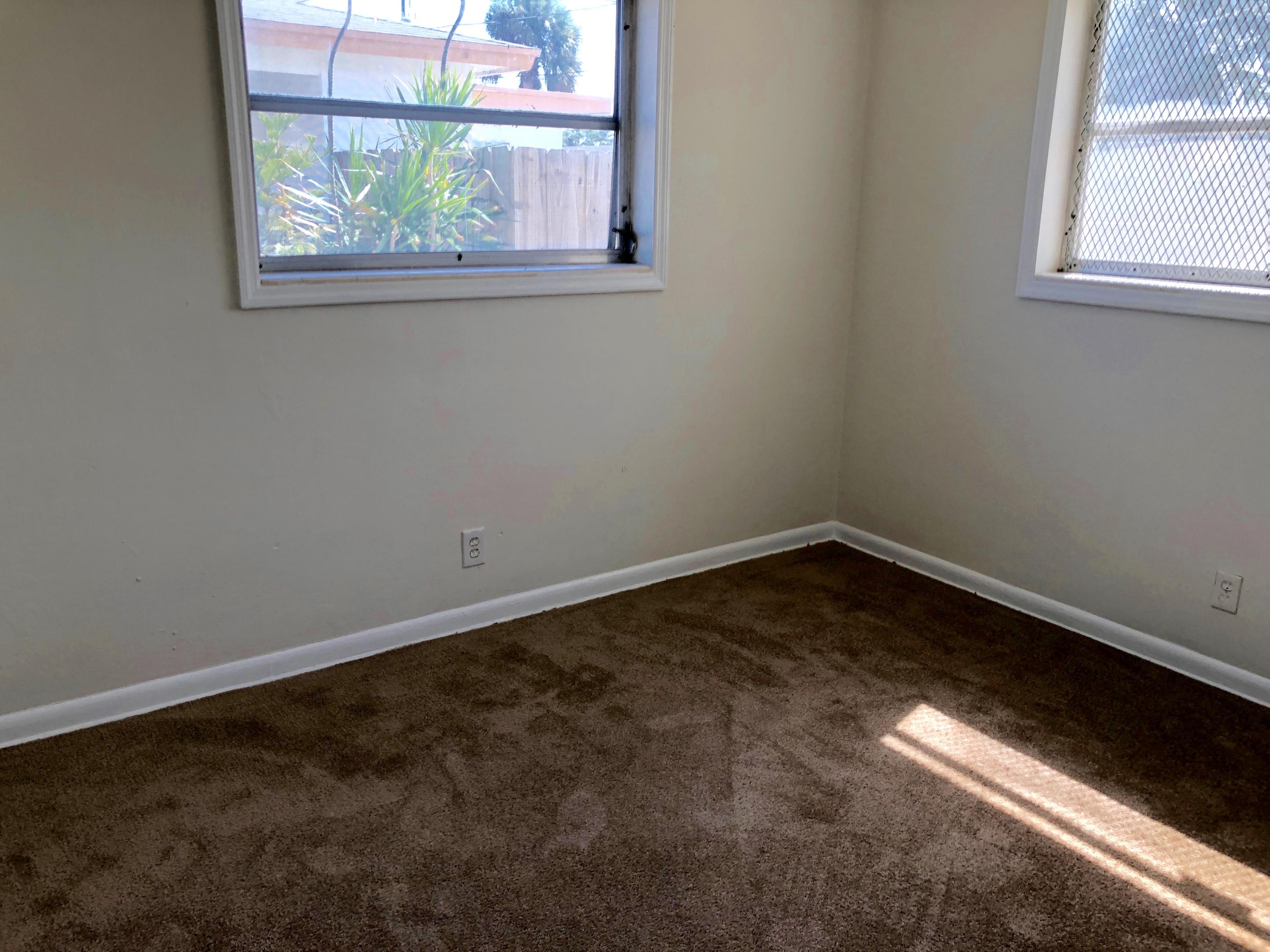 631 West 35th Street Riviera Beach, FL 33404 - Photo 6 of 7 631 W 35th St