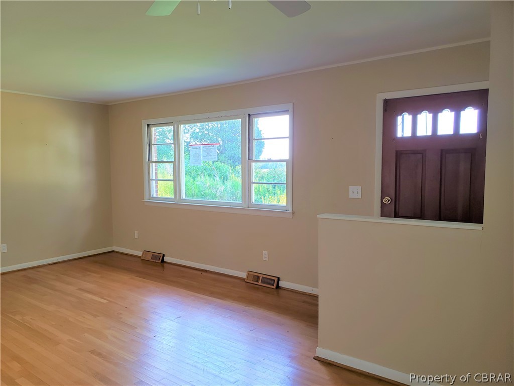 261 Ocran Road White Stone, VA 22578 - Photo 2 of 21 Gallery Image 2