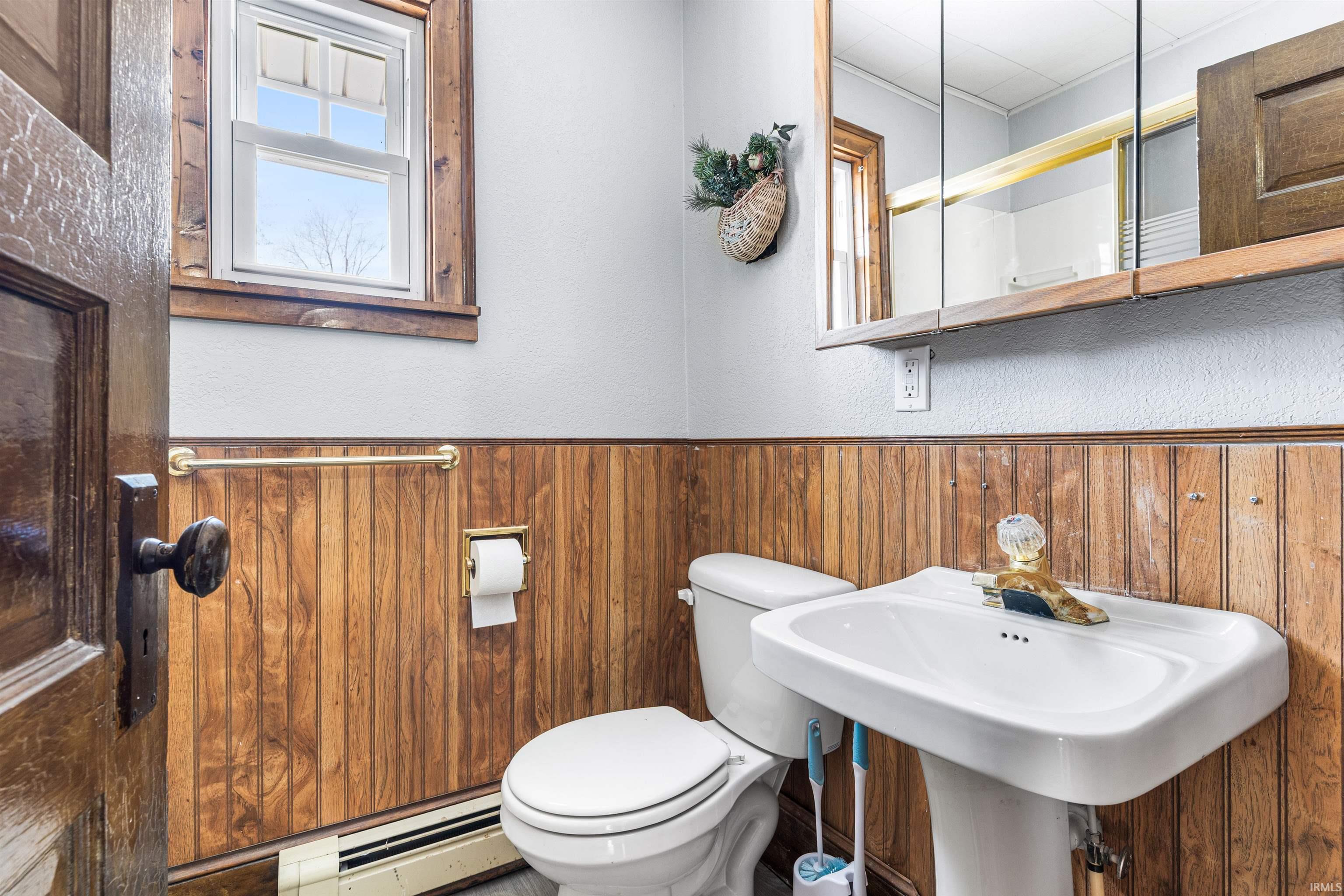 418 South Main Street Monticello, IN 47960 - Photo 15 of 19