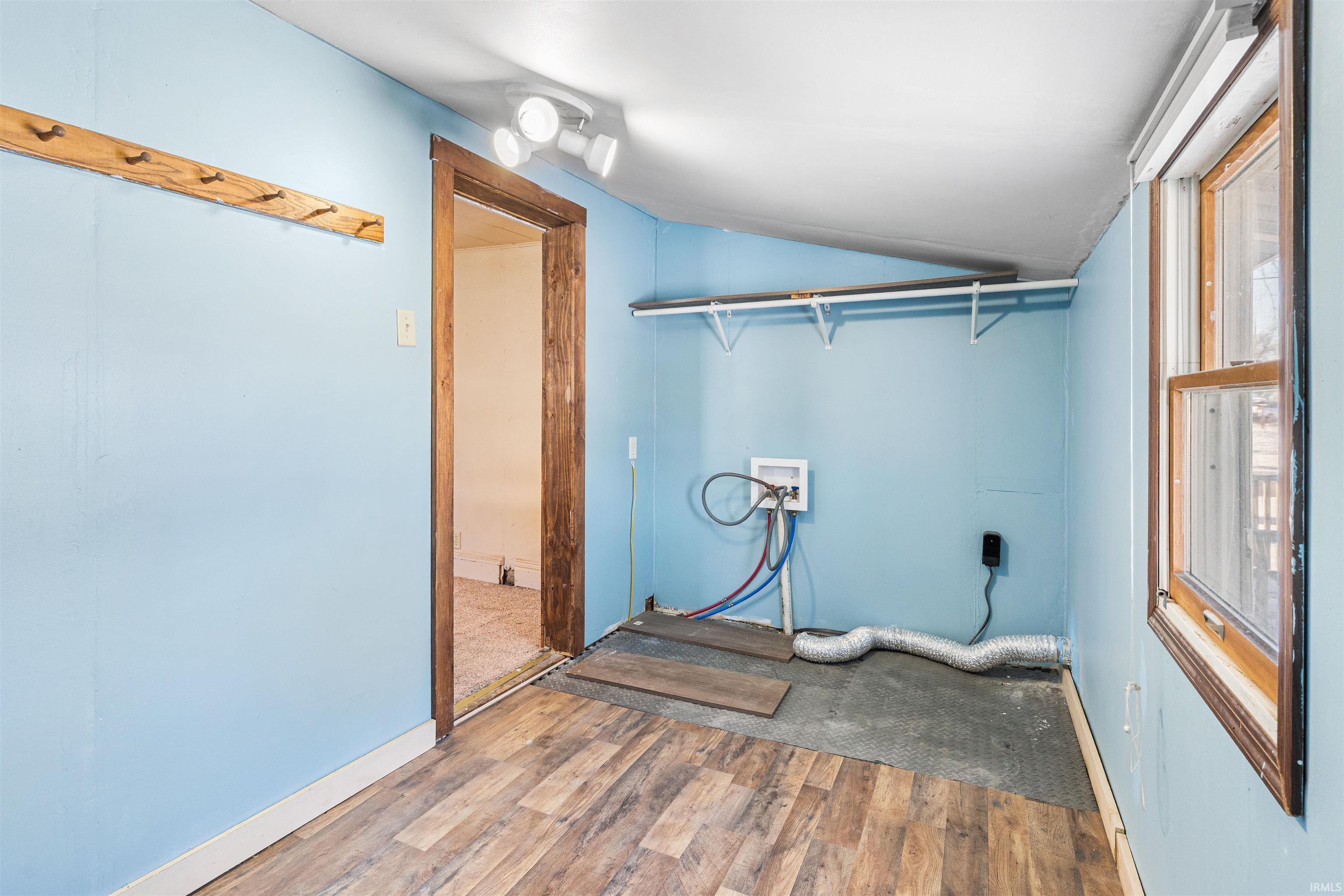 418 South Main Street Monticello, IN 47960 - Photo 7 of 19