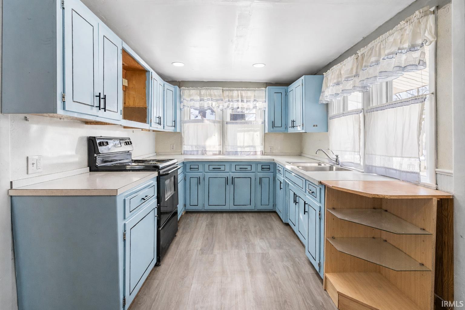 418 South Main Street Monticello, IN 47960 - Photo 9 of 19