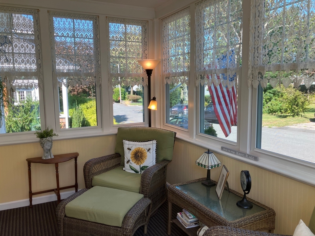93 Crown Avenue Riverside, RI 02915 - Photo 4 of 33 a living room with furniture and a window