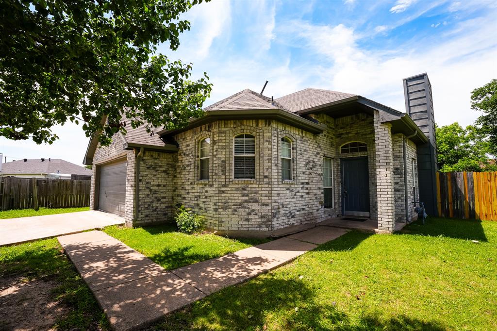 6310 Jessica Way Rowlett, TX 75088 - Photo 1 of 32
