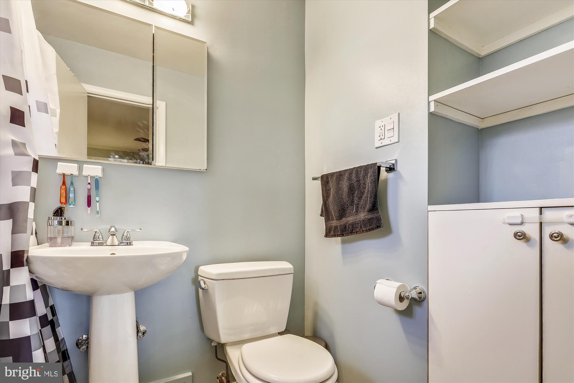 2513 Spencer Road Silver Spring, MD 20910 - Photo 21 of 28 Master Bath