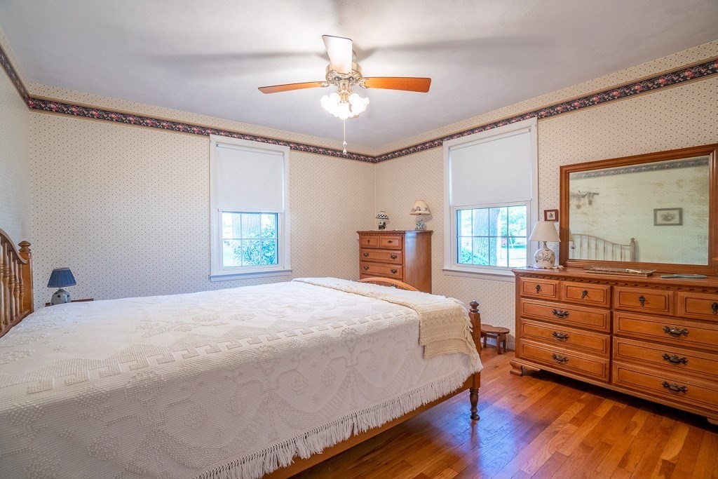29 Pinebrook Drive Springfield, MA 01129 - Photo 14 of 32