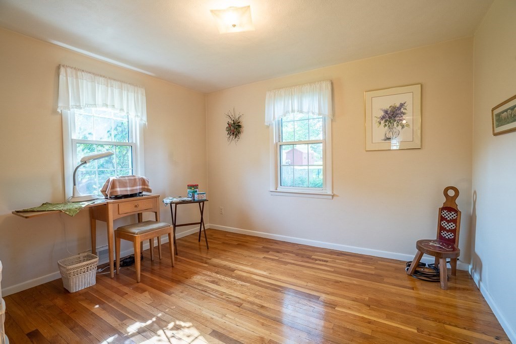29 Pinebrook Drive Springfield, MA 01129 - Photo 20 of 32