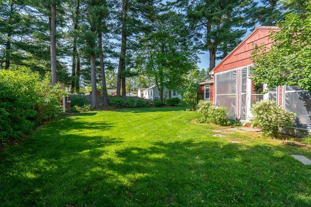 29 Pinebrook Drive Springfield, MA 01129 - Photo 27 of 32