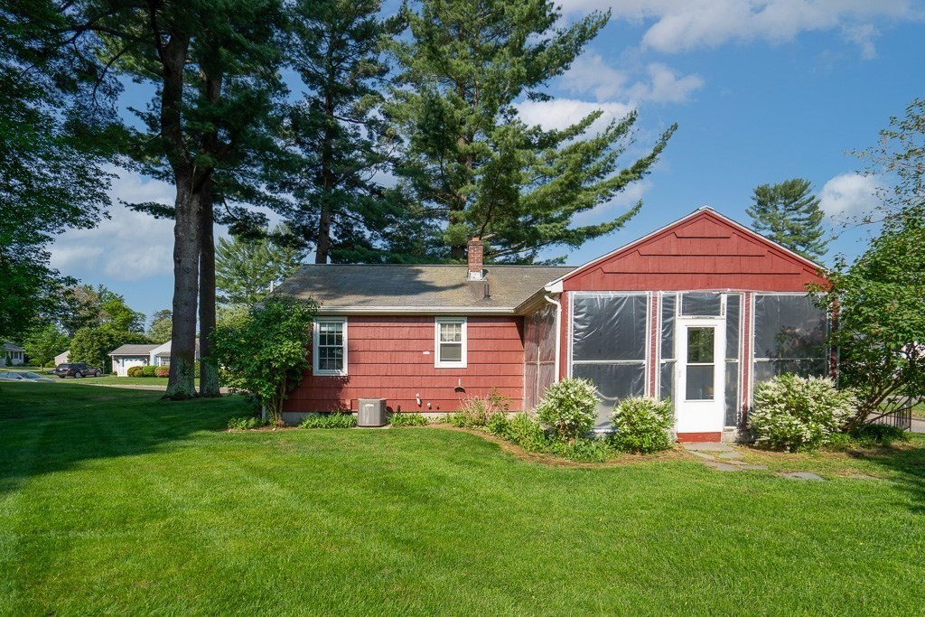 29 Pinebrook Drive Springfield, MA 01129 - Photo 29 of 32