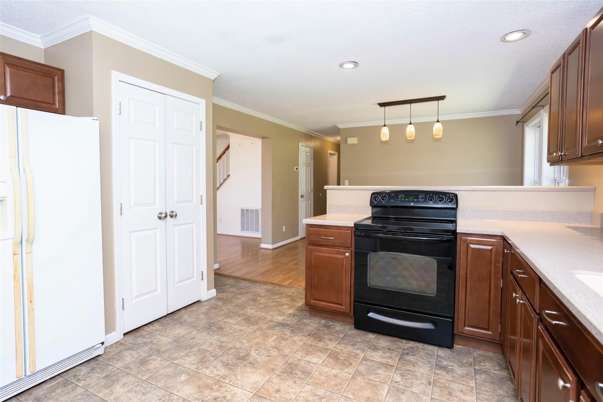 309 River Point Road Canton, NC 28716 - Photo 11 of 45 Gallery Image 11