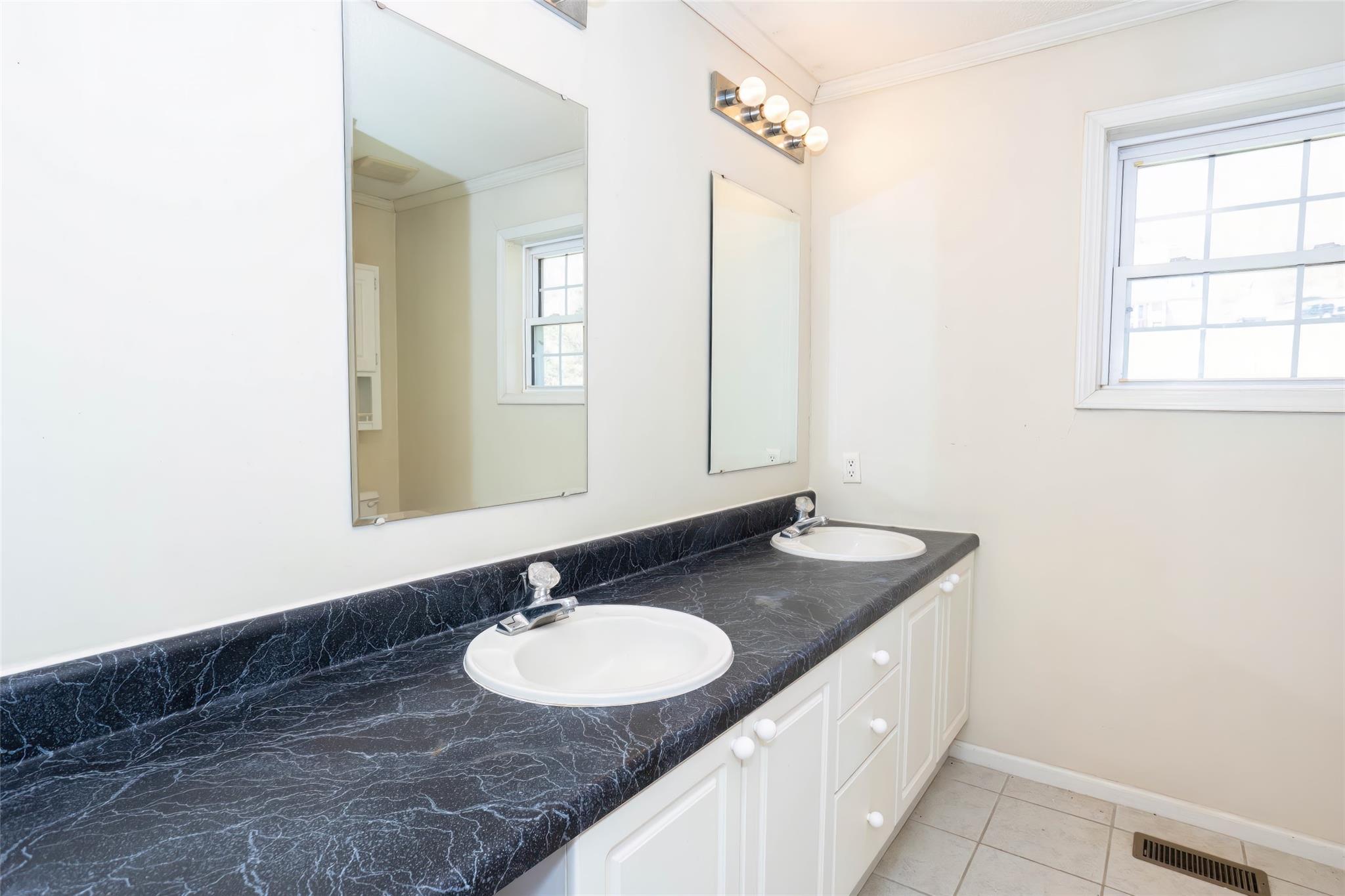 309 River Point Road Canton, NC 28716 - Photo 19 of 45 Gallery Image 19