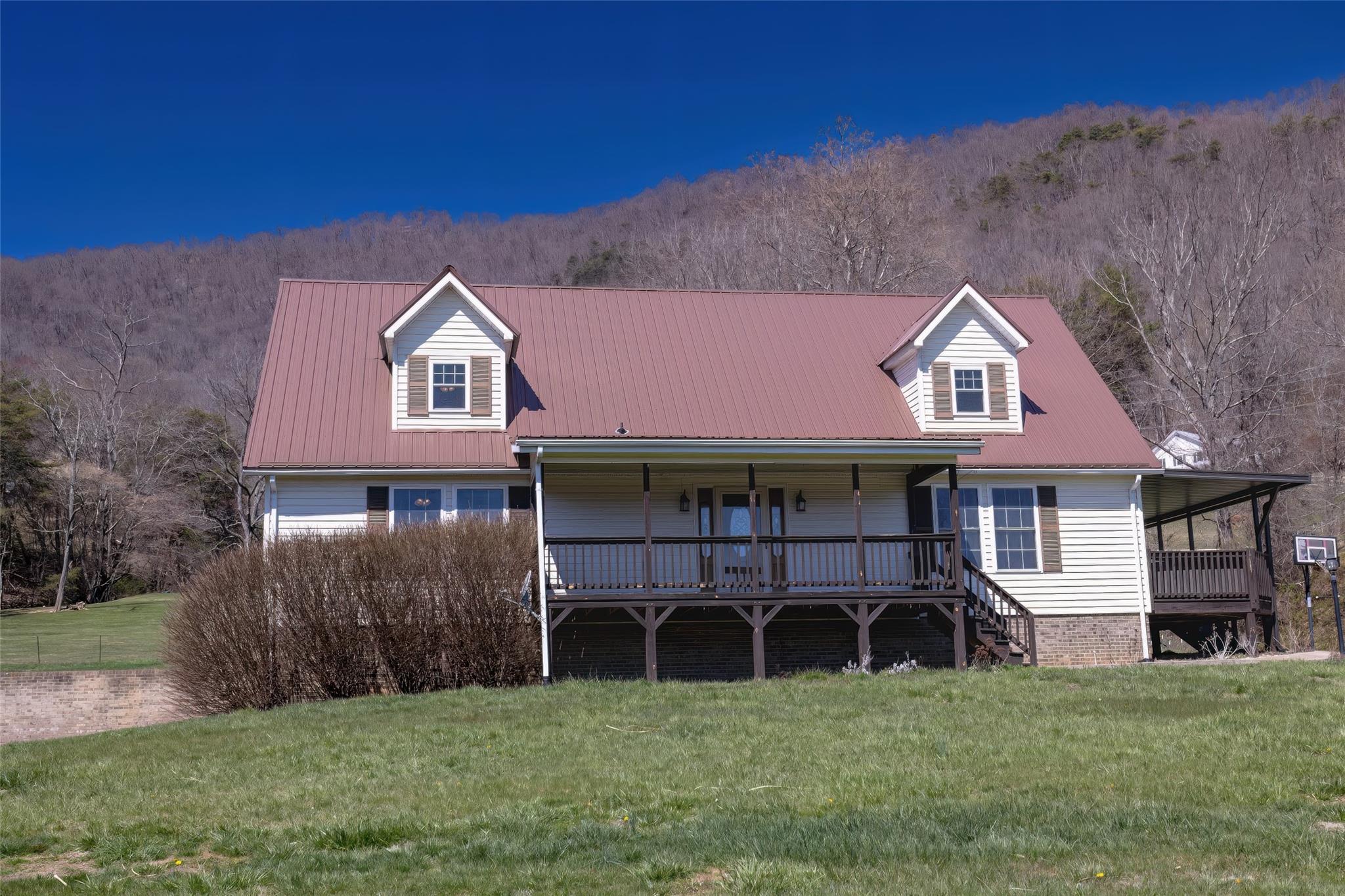 309 River Point Road Canton, NC 28716 - Photo 36 of 45 Gallery Image 36