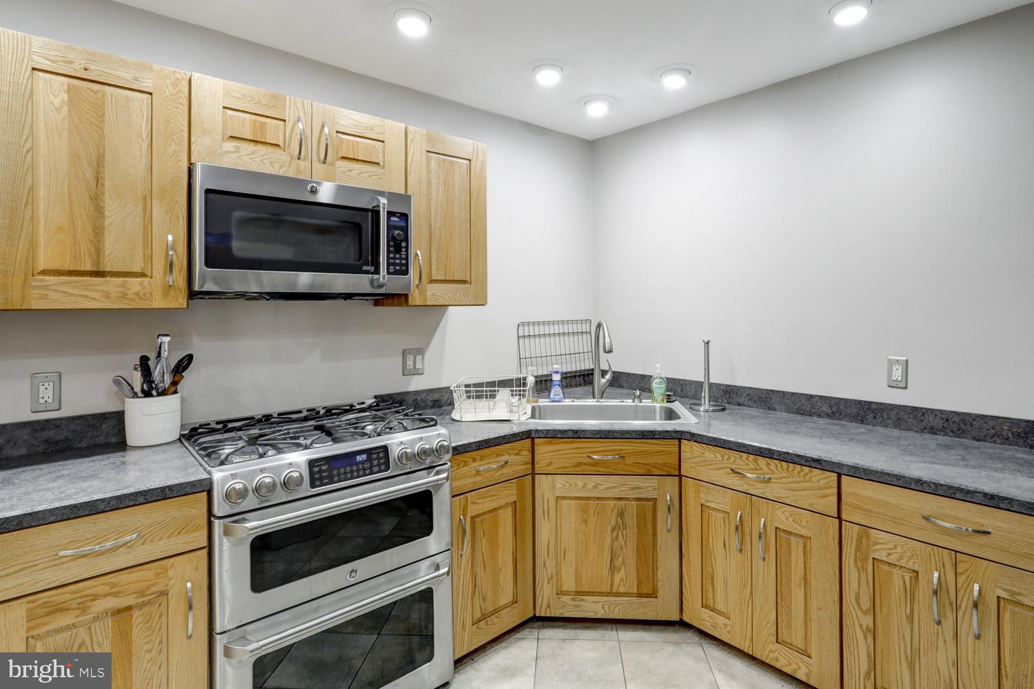 425 Valleybrook Drive Lancaster, PA 17601 - Photo 47 of 50