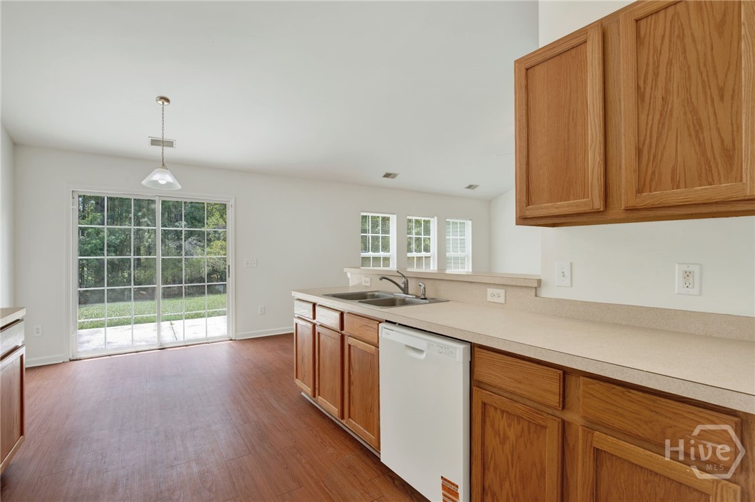8 Hamilton Grove Drive Pooler, GA 31322 - Photo 12 of 34 Kitchen, New Dishwasher