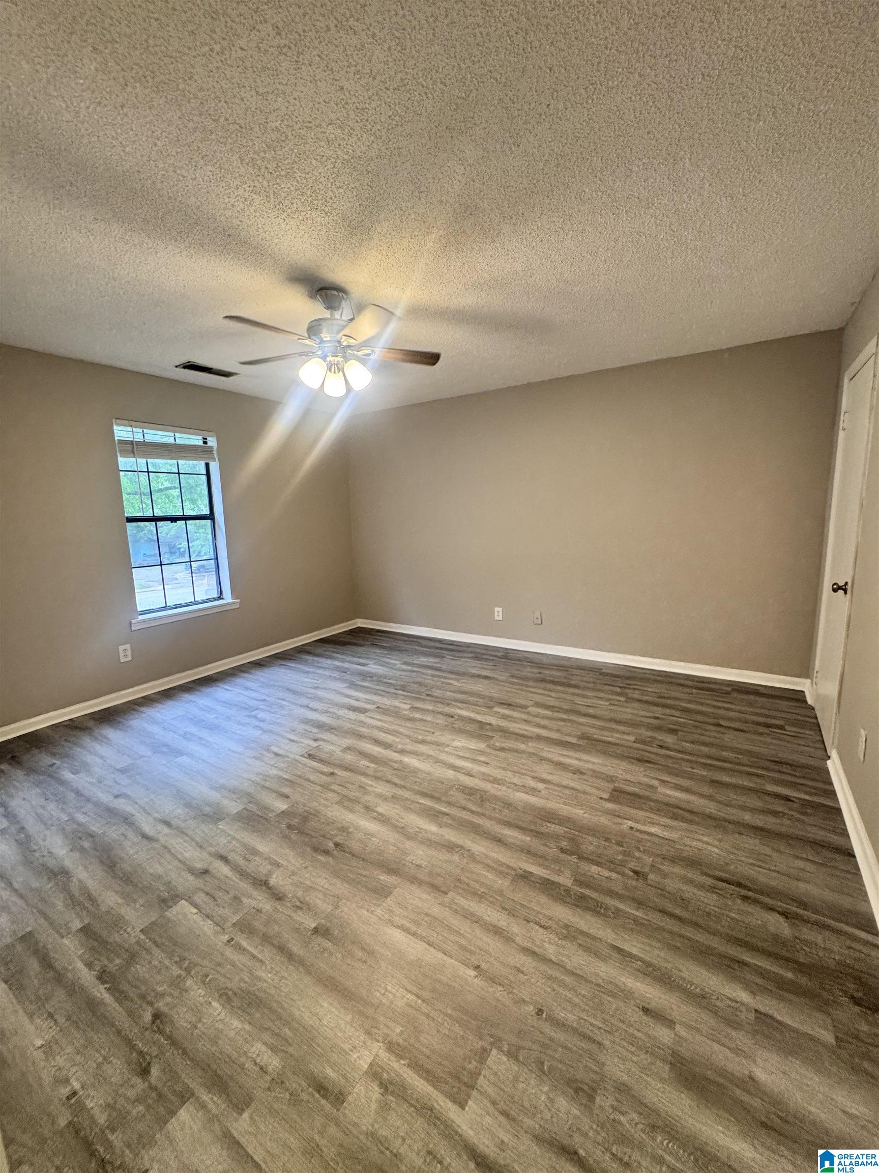 201 8th Avenue Southwest Decatur, AL 35601 - Photo 5 of 16