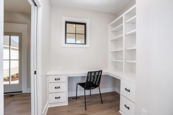 $586,501 | 5249 North Hampton Street, Bel Aire, KS 67226