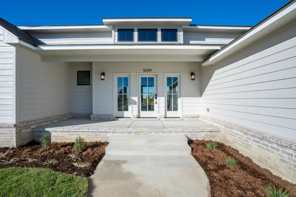 $586,501 | 5249 North Hampton Street, Bel Aire, KS 67226