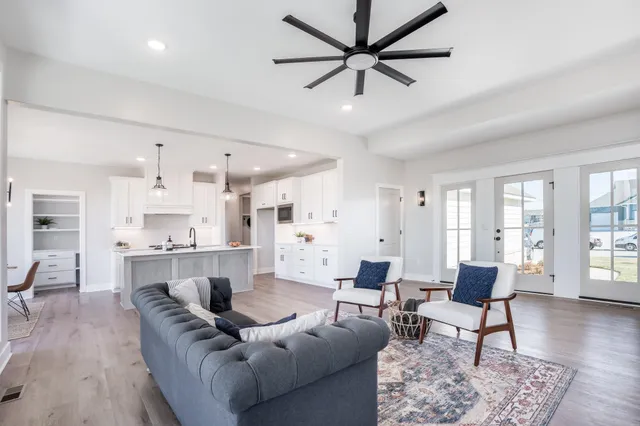 $586,501 | 5249 North Hampton Street, Bel Aire, KS 67226