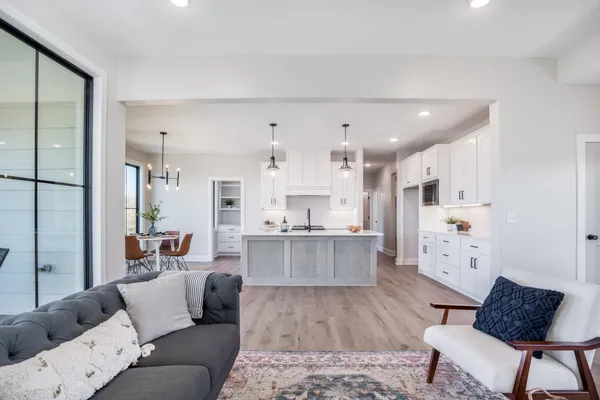 $586,501 | 5249 North Hampton Street, Bel Aire, KS 67226