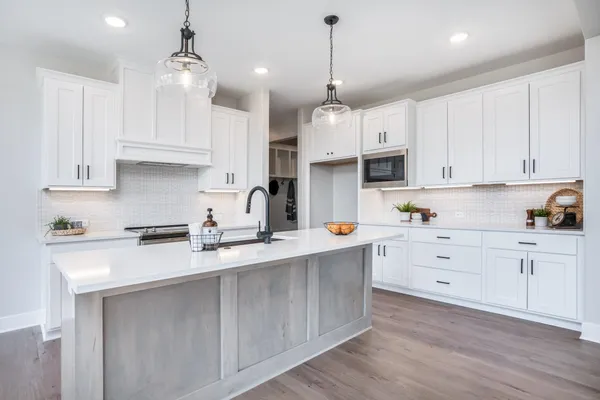 $586,501 | 5249 North Hampton Street, Bel Aire, KS 67226