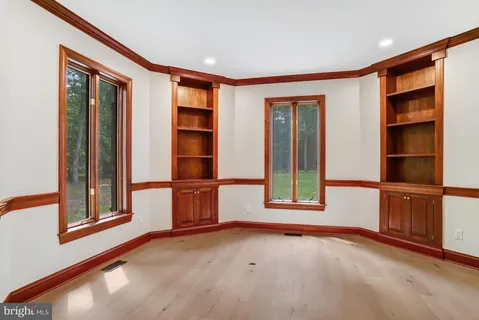 $1,995,000 | 11109 Elmview Place, Great Falls, VA 22066