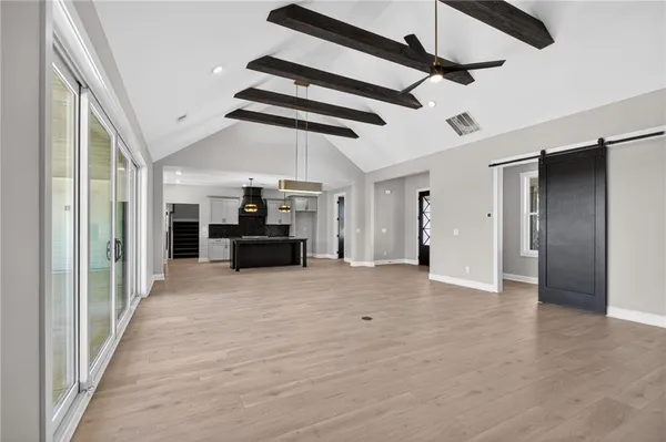 $804,900 | 735 Lake Cir Road, Buchanan, GA 30113