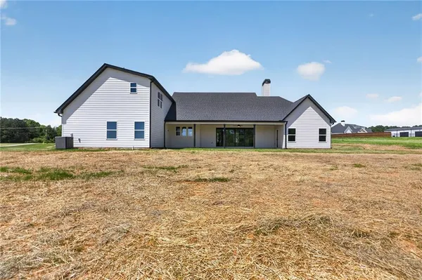 $804,900 | 735 Lake Cir Road, Buchanan, GA 30113