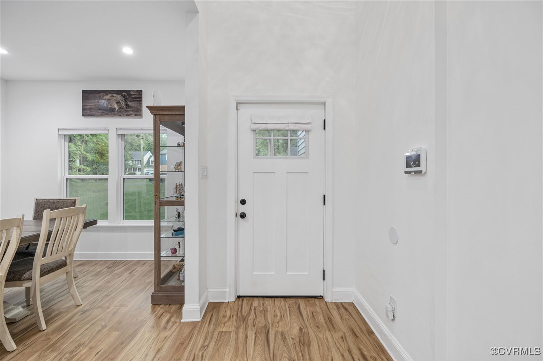 4608 Crossgate Road Chester, VA 23831 - Photo 5 of 49