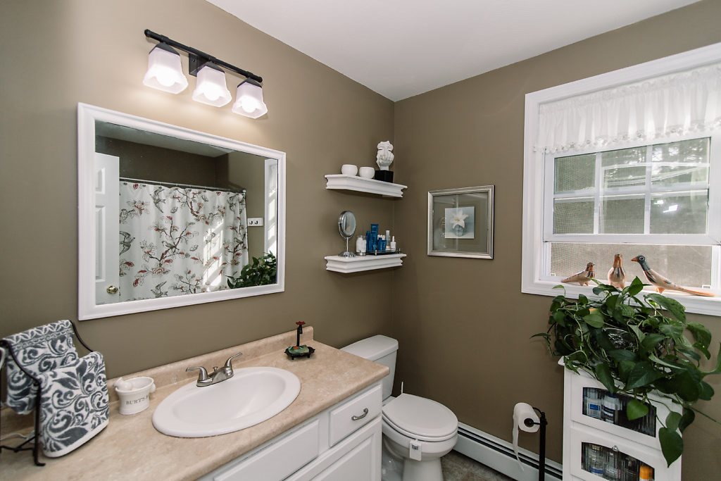 29 Pender Road Northwood, NH 03261 - Photo 24 of 31 Gallery Image 24