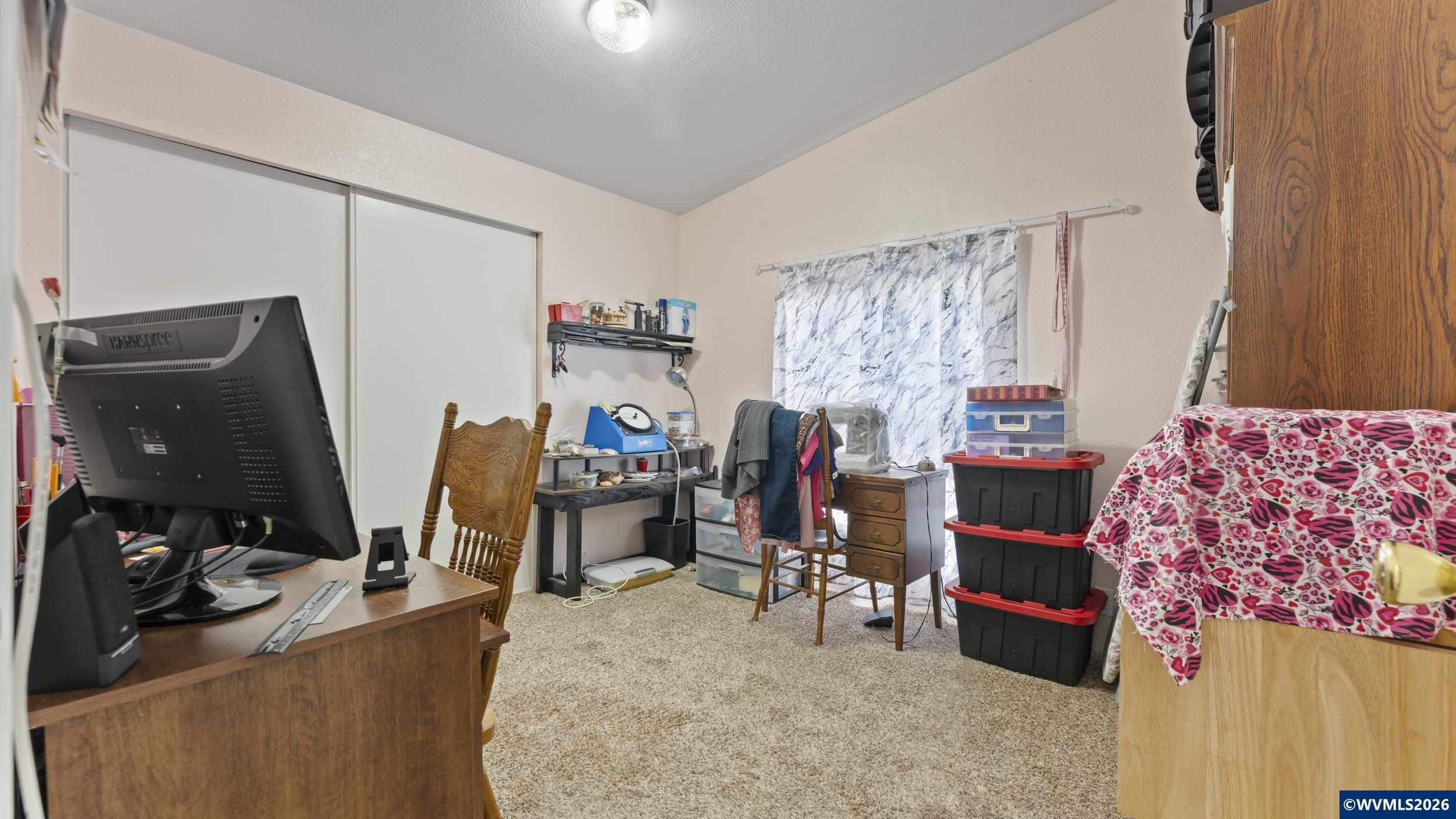 33150 Mt Pleasant Road Lebanon, OR 97355 - Photo 16 of 29 Gallery Image 16