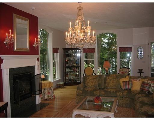 25 Gaul Drive Walpole, ME 04573 - Photo 6 of 21 Living Room.