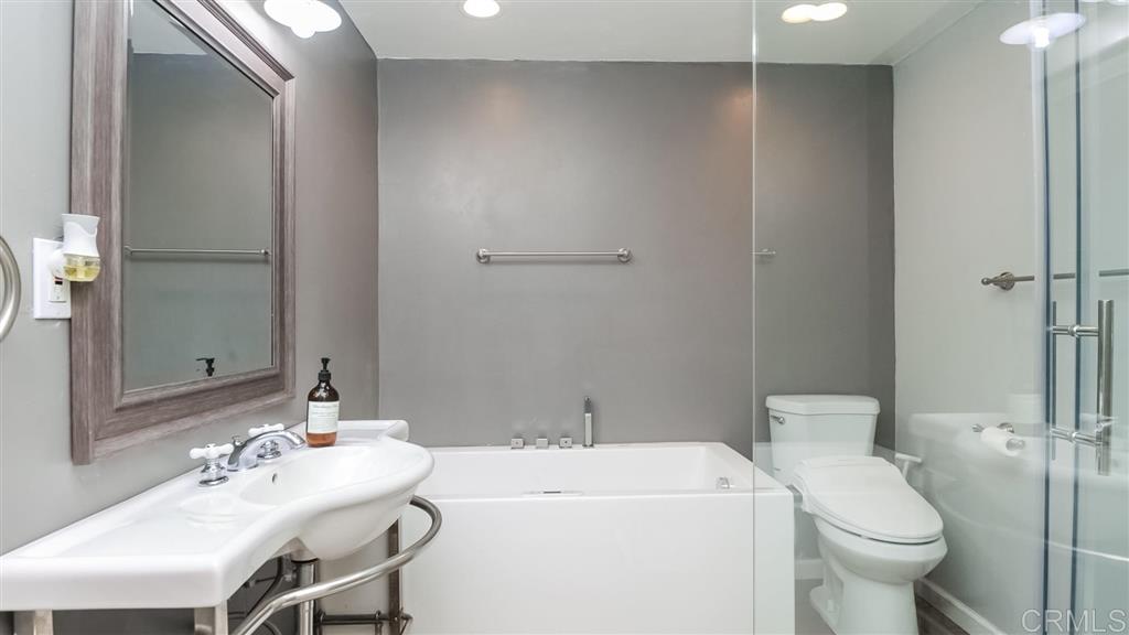 725 Hillsview Road El Cajon, CA 92020 - Photo 15 of 24 Gallery Image 15