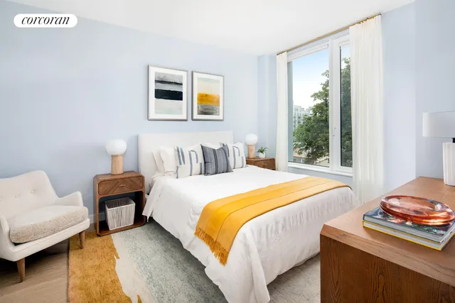 $3,128 | 30-77 Vernon Boulevard, Unit 232E | Astoria