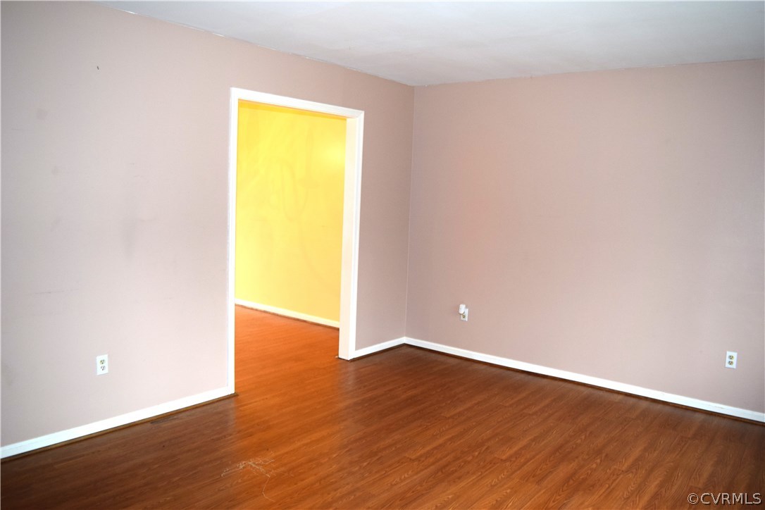 829 Adkins Road North Chesterfield, VA 23236 - Photo 3 of 12 Gallery Image 3