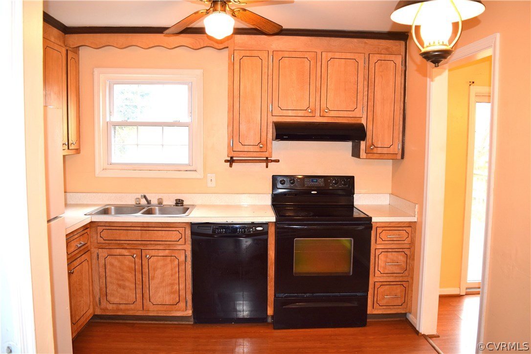 829 Adkins Road North Chesterfield, VA 23236 - Photo 5 of 12 Gallery Image 5