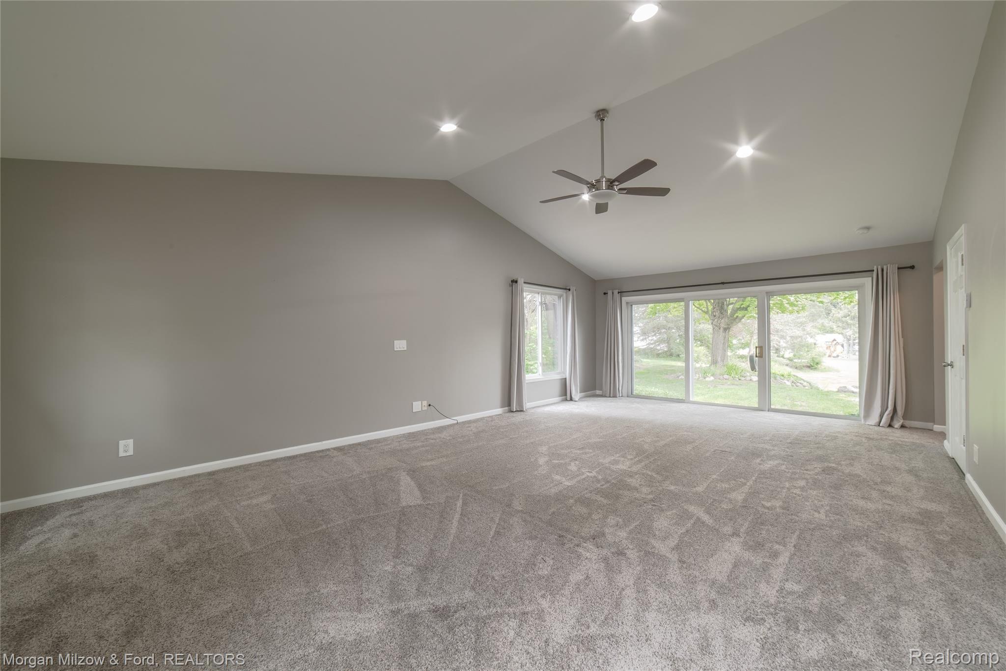 9519 Cedargrove Road Clarkston, MI 48348 - Photo 12 of 58 Living Room w/so much Natural Light