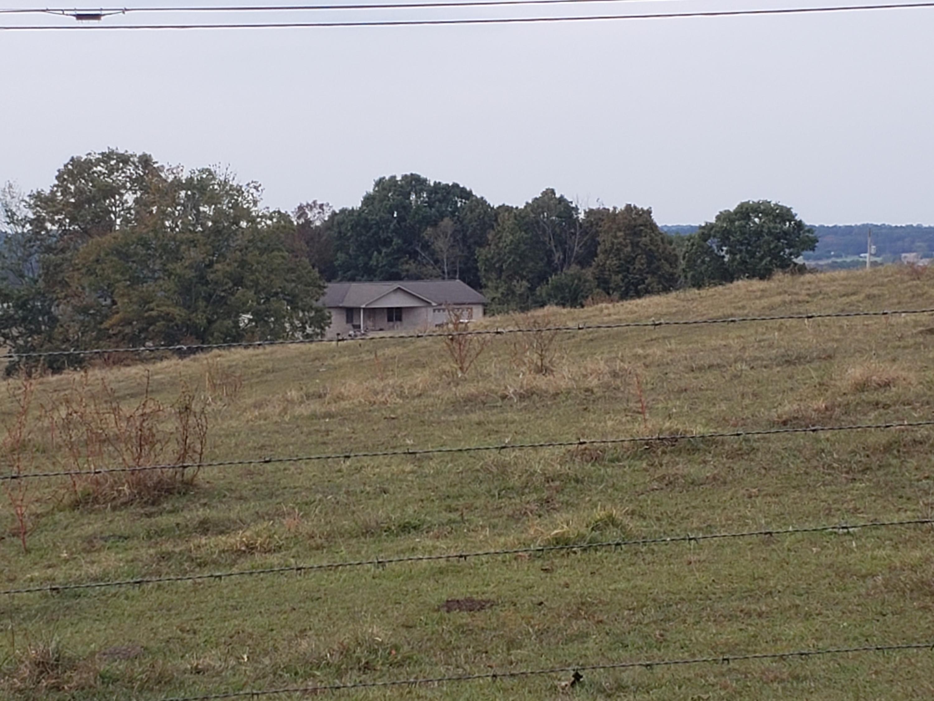2129 Watson Loop Pikeville, TN 37367 - Photo 9 of 32 20190928_164052