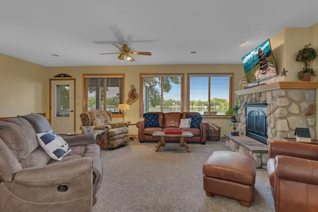 $3,800 | 11610 44th Street Northeast, Spicer, MN 56288