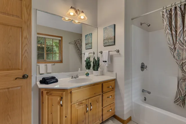 $3,800 | 11610 44th Street Northeast, Spicer, MN 56288