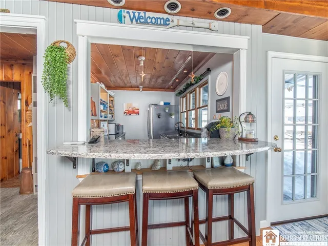 $629,000 | 2404 Lakeside Drive, Busti, NY 14710