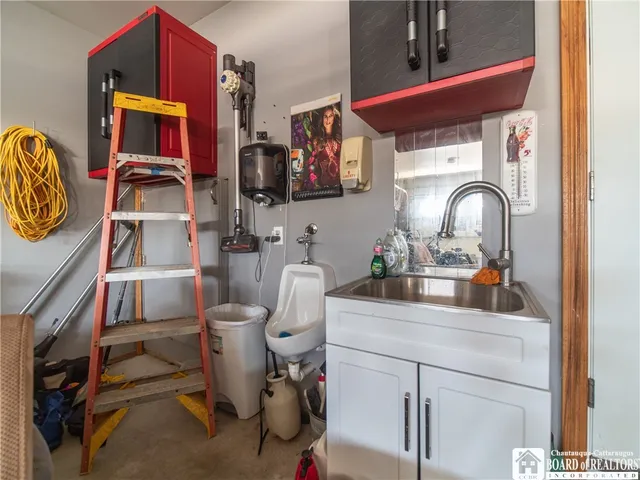 $629,000 | 2404 Lakeside Drive, Busti, NY 14710