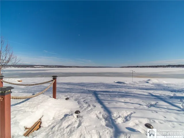 $629,000 | 2404 Lakeside Drive, Busti, NY 14710