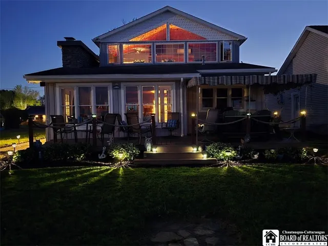 $629,000 | 2404 Lakeside Drive, Busti, NY 14710