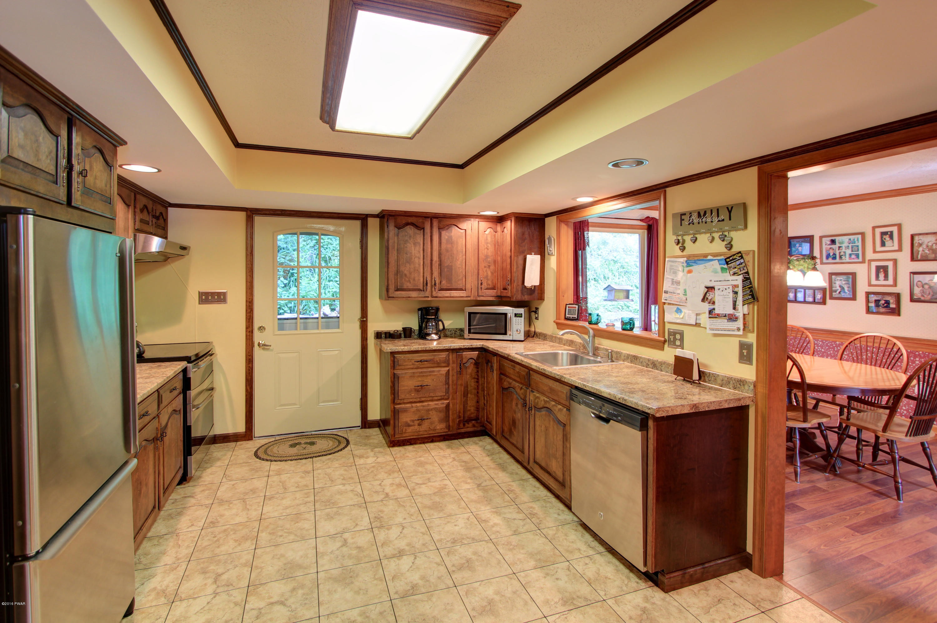 146 Pellet Road Paupack, PA 18451 - Photo 19 of 35 Kitchen